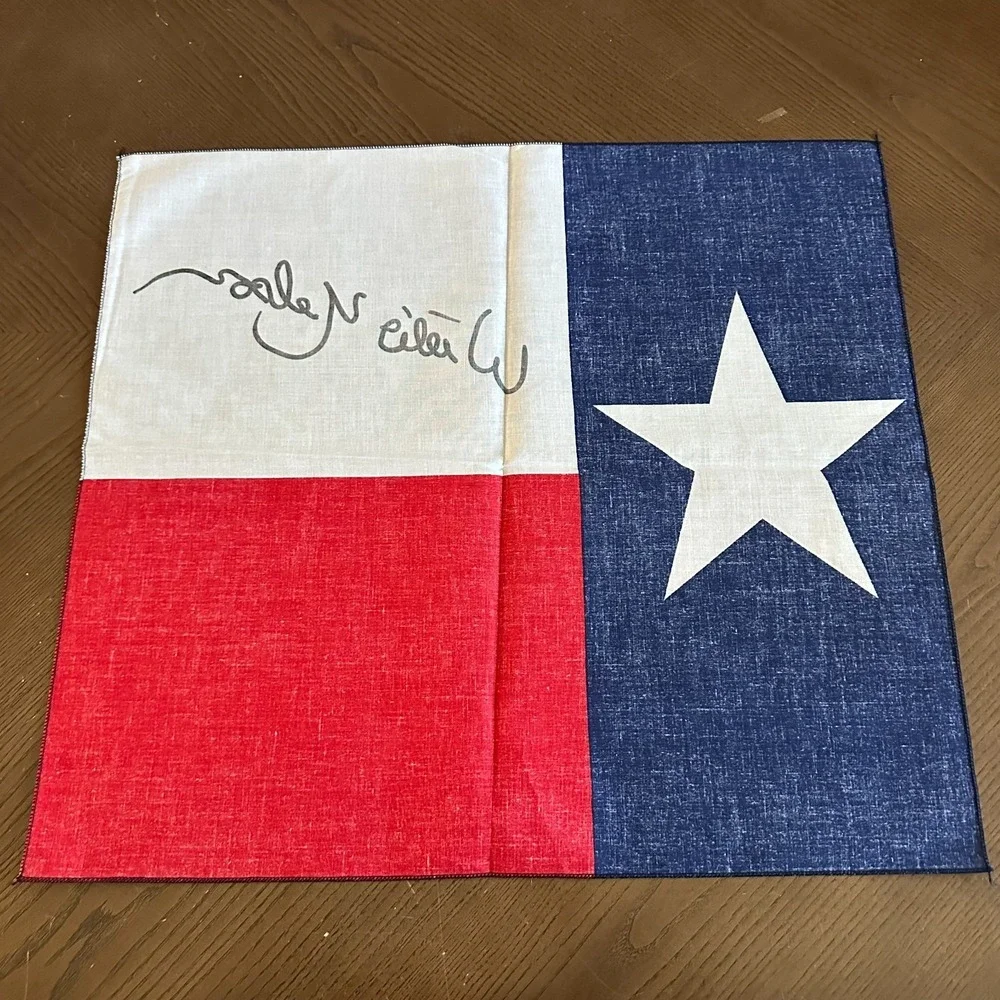 Vintage Willie Nelson Texas Flag 23'' x 21'' Bandana Country Music Memorabilia
